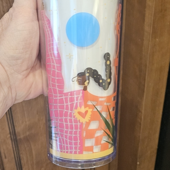 Starbucks 2023 Manuela Guillen Collection with straw cover - Picture 4 of 11